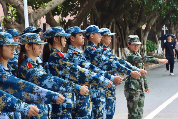 聚力拥抱新时代 扬帆起航再出发—江门五邑大学退役军人服务中心